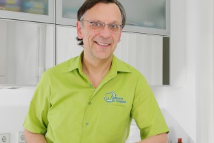 Zahnarzt Dr. Klaus-Dieter Treuheit Roßtal